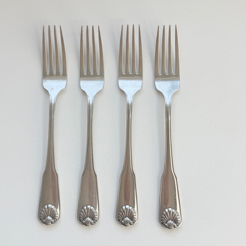 Oneida Dinner Forks Set of 4 Silver Excellent Stainless Steel Shell Motif